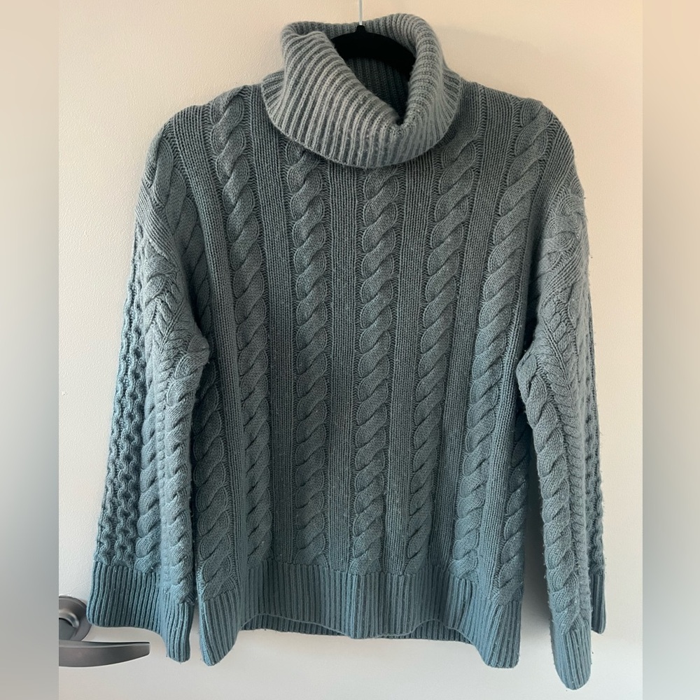 NAADAM women's Turtleneck Sweater - Blue
